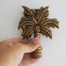 Load image into Gallery viewer, Coconut Palm Tree Door Knocker - Brass
